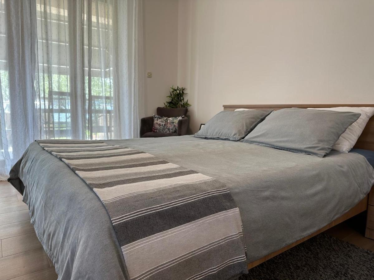 Apartmani Roko Biograd Na Moru Exterior foto